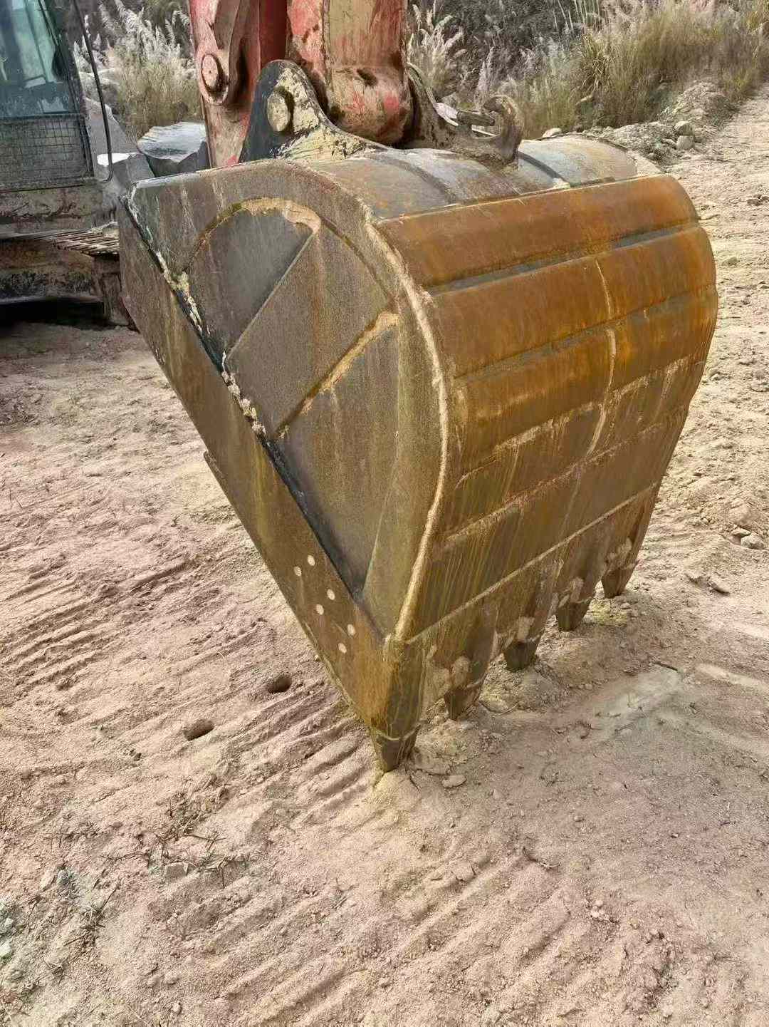 Used Hitachi ZX210LC-5G Excavator 2015 Model / 4