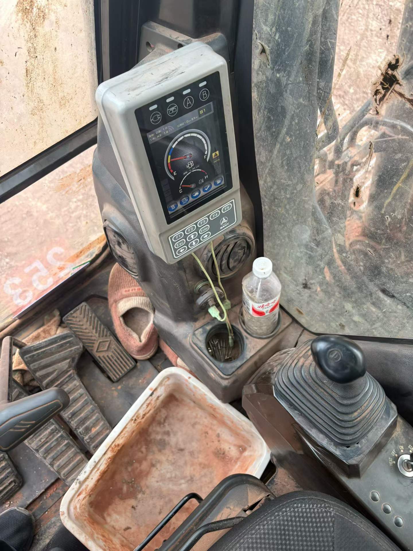 Used Sany SY125H Excavator 2018 Model / 6