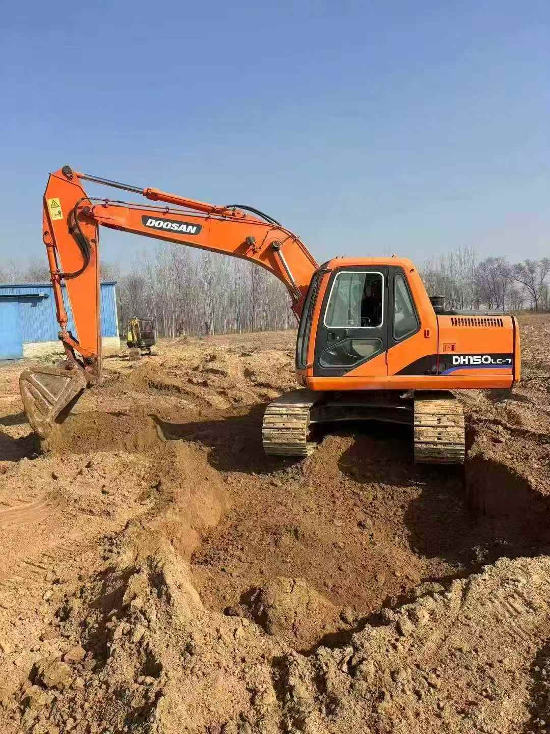Buy Doosan DH150 Used Excavator