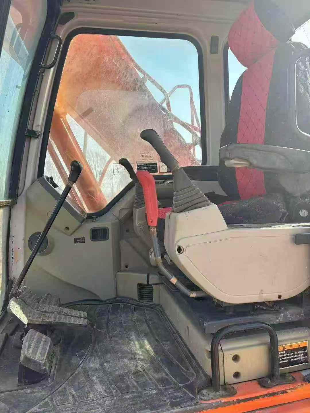 Used Doosan DH150 Excavator 2016 Model / 6