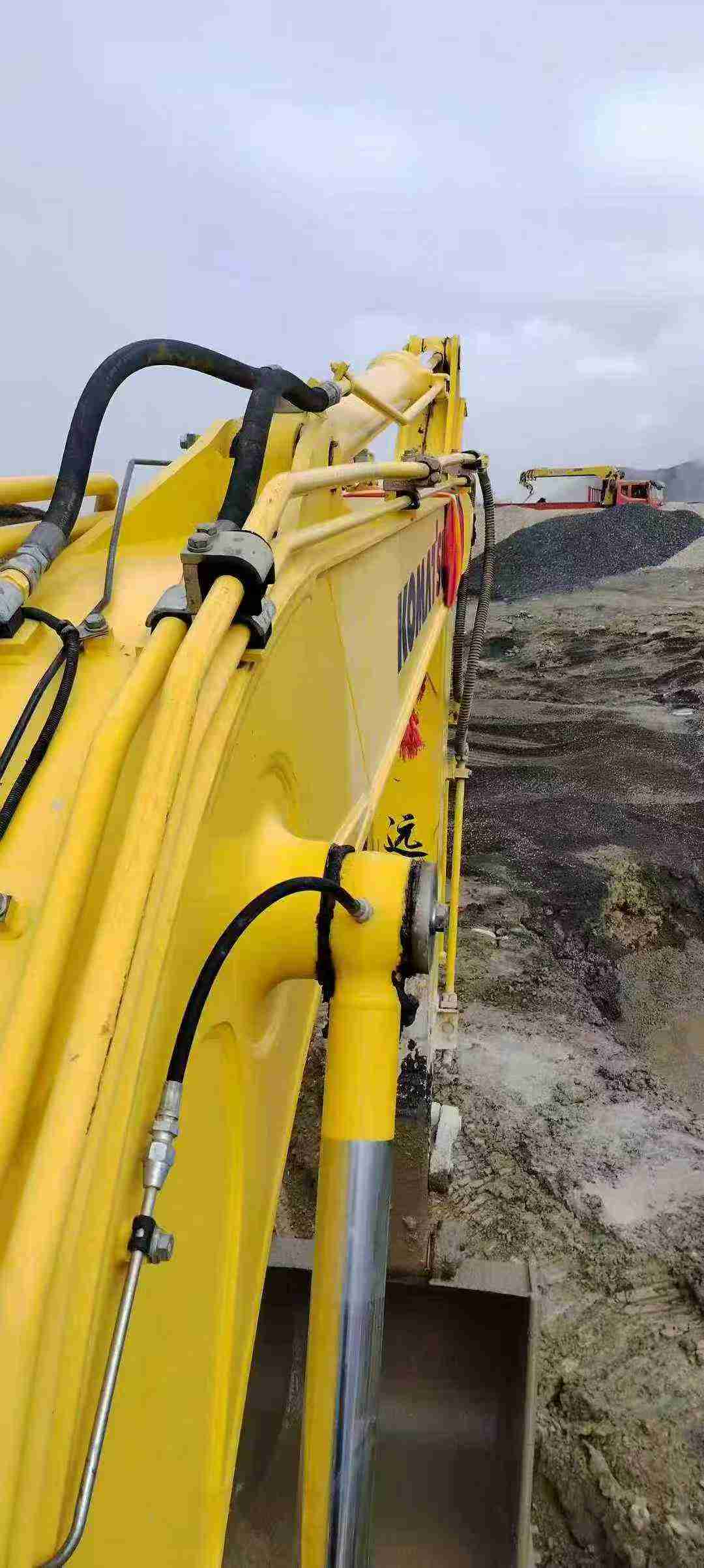 Used Komatsu PC130-8 Excavator 2019 Model / 7