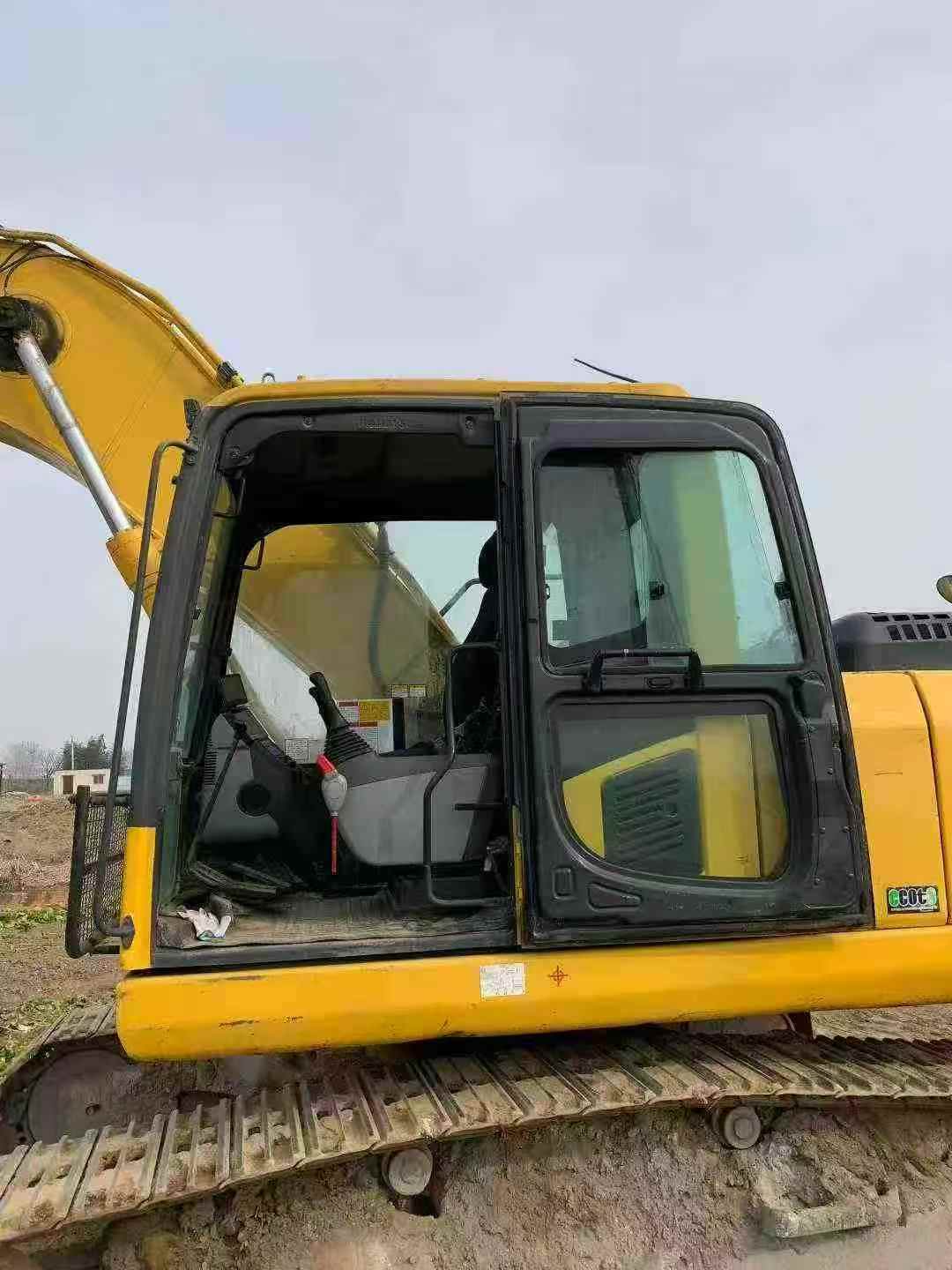 Buy Komatsu PC200-8 Used Excavator / 2 Used Komatsu PC200-8 Excavator 2022 Model / 2
