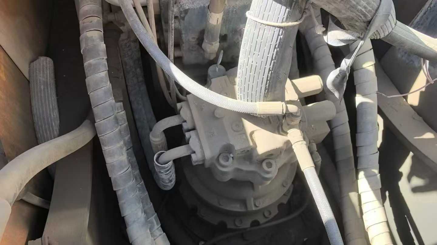 Used Hyundai HX60 Excavator 2018 Model / 3