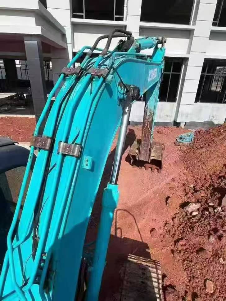 Used Kobelco SK140 Excavator 2018 Model / 4