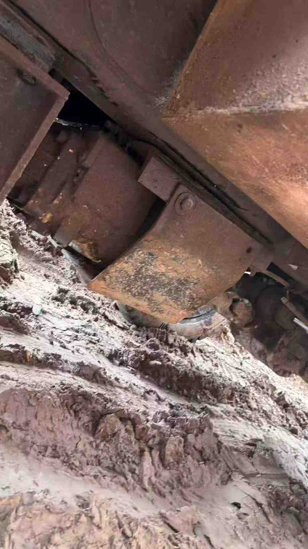 Used Doosan S210WV Excavator 2016 Model / 9