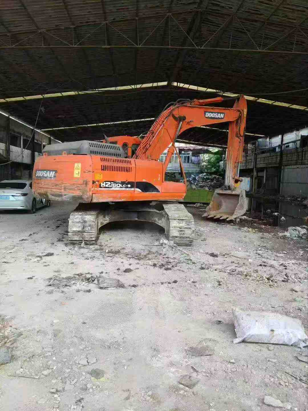 Used Doosan S225 Excavator 2018 Model / 2