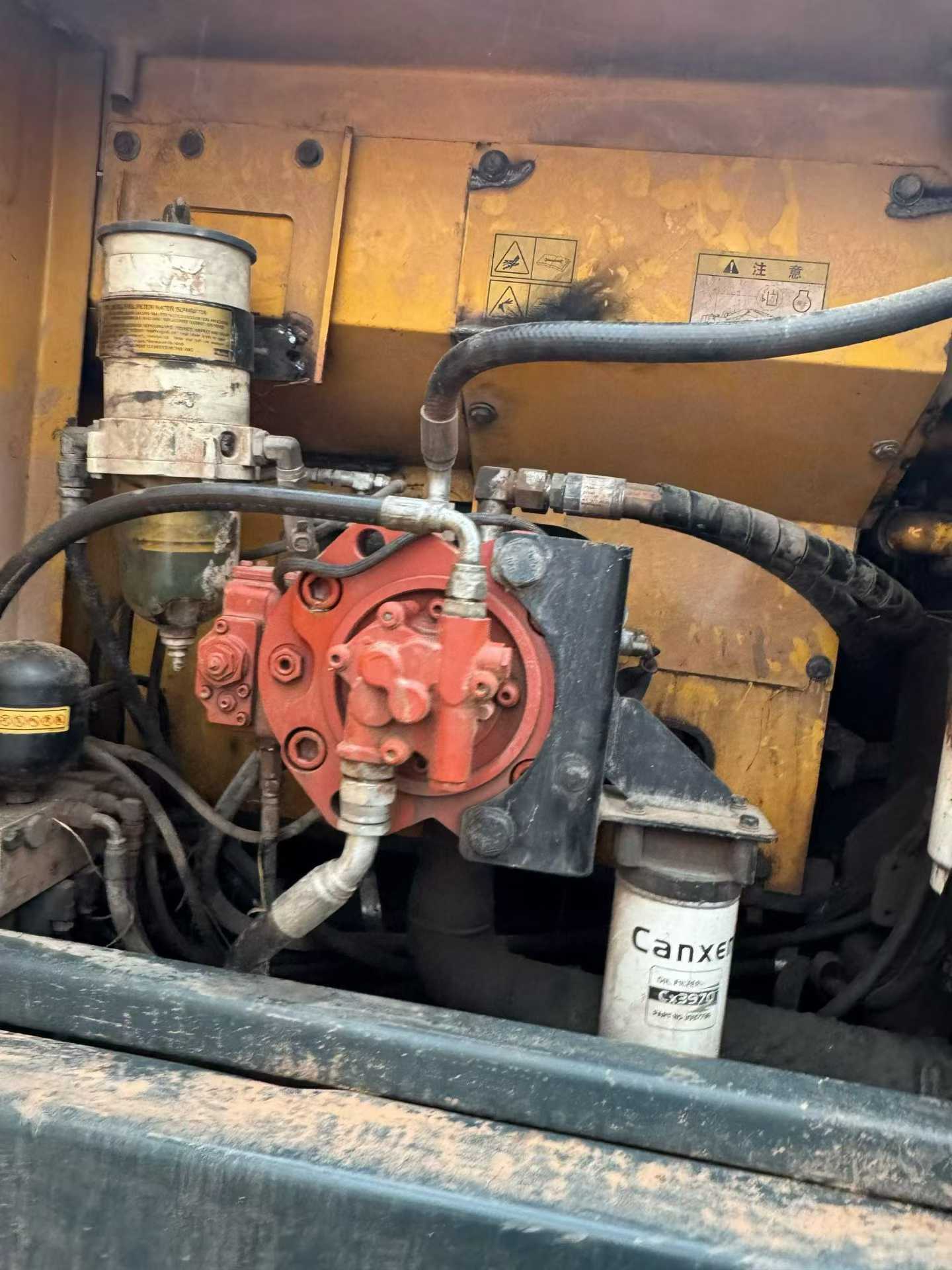 Used Hyundai R225-7 Excavator 2019 Model / 3