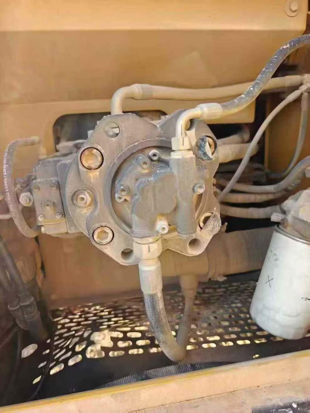 Used Sany SY215W Excavator 2017 Model / 9