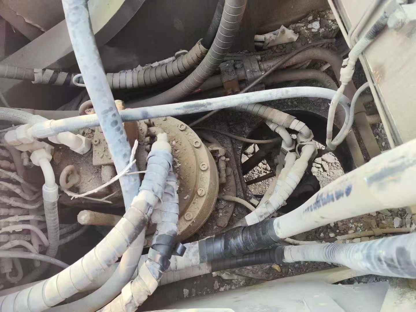 Buy Sany SY305-9 Used Excavator / 8 Used Sany SY305-9 Excavator 2013 Model / 8