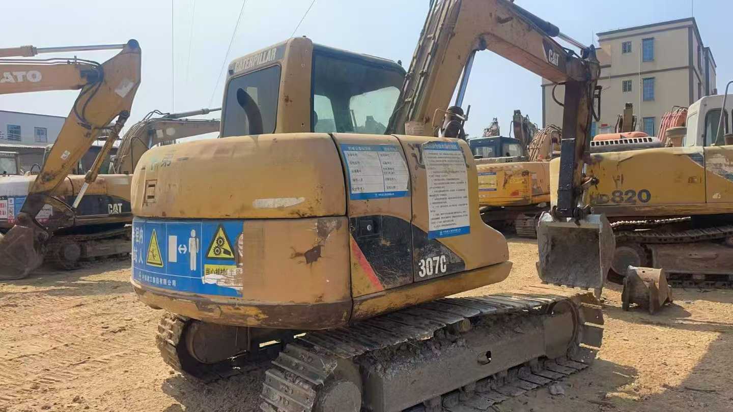 Buy Caterpillar 307C Used Excavator / 1
