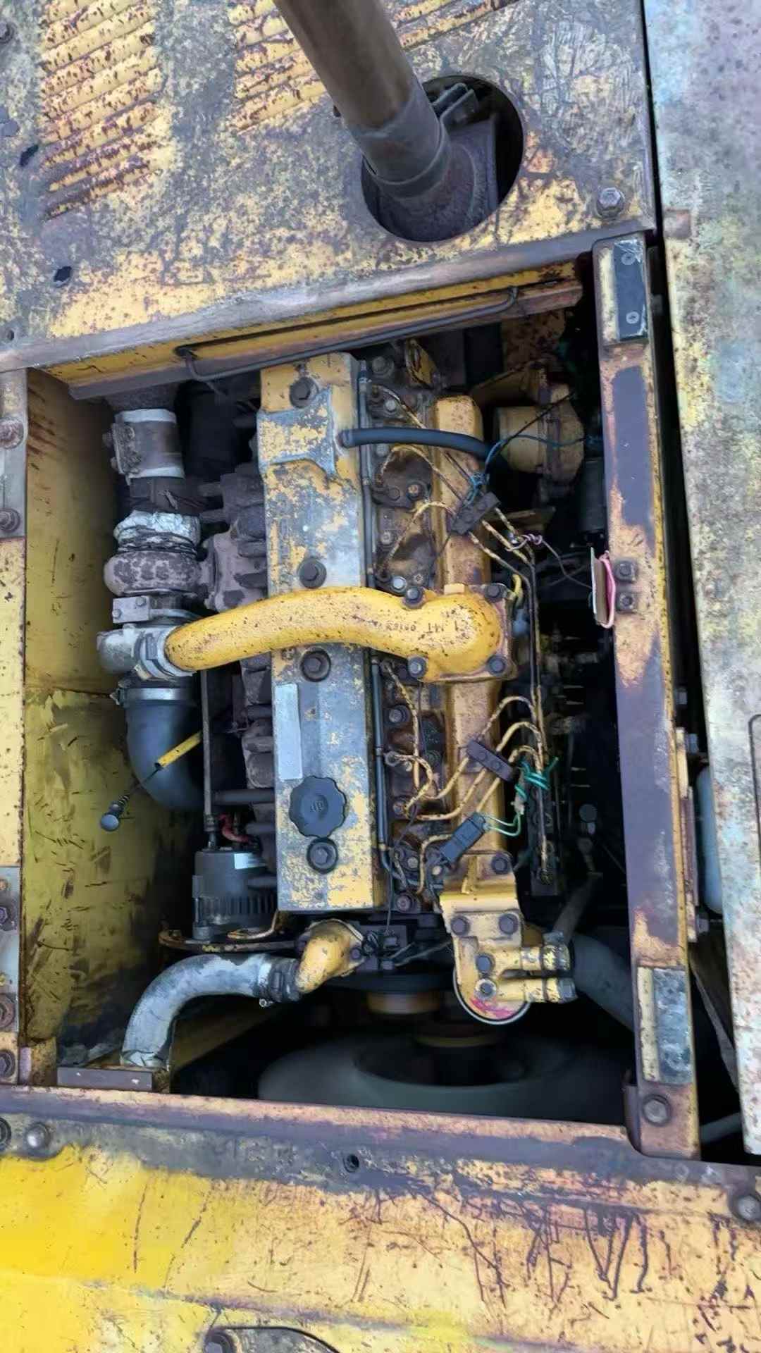 Used Komatsu PC200-5 Excavator 2016 Model / 2