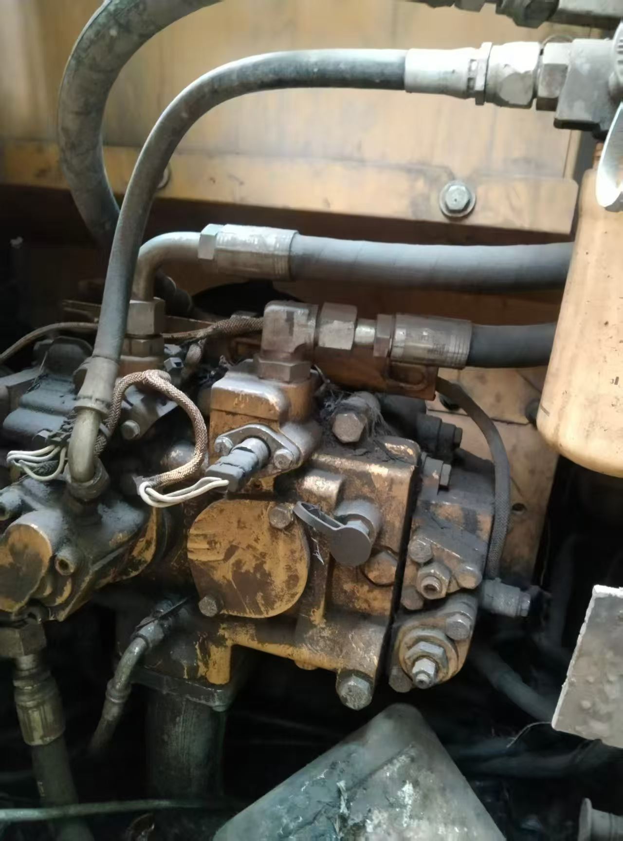 Used Caterpillar 313D Excavator 2016 Model / 7