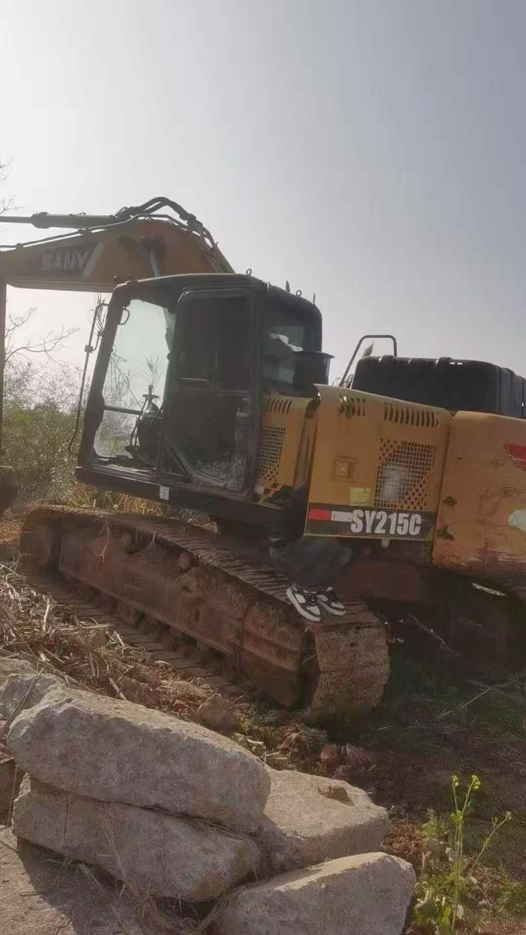 Used Sany SY215C-10 Excavator 2017 Model / 3