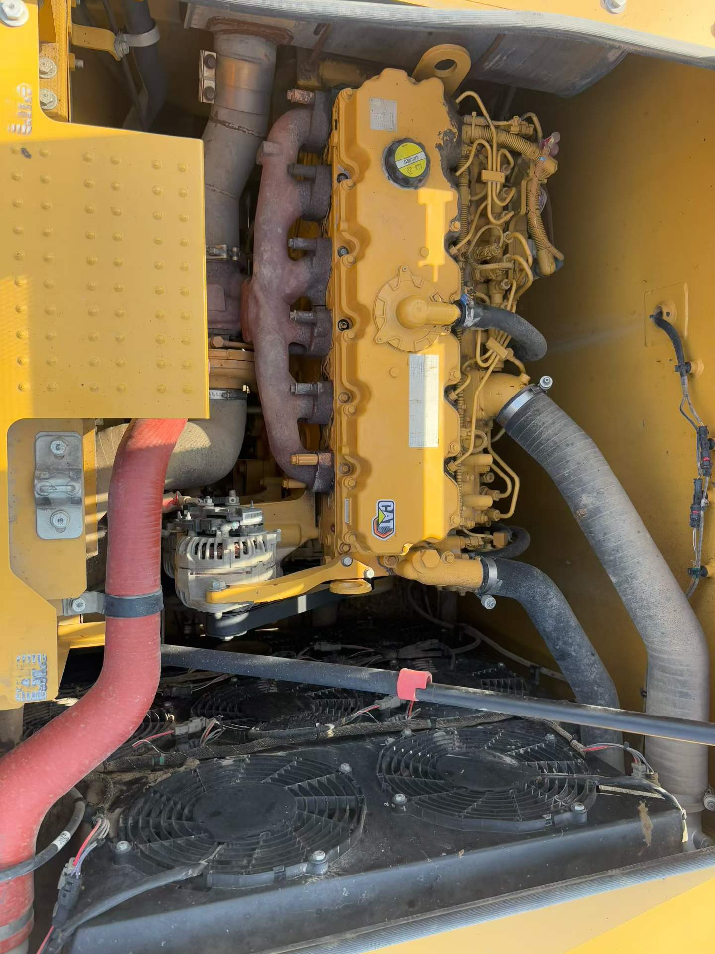 Buy Caterpillar 330L Used Excavator / 8 Used Caterpillar 330L Excavator 2020 Model / 8