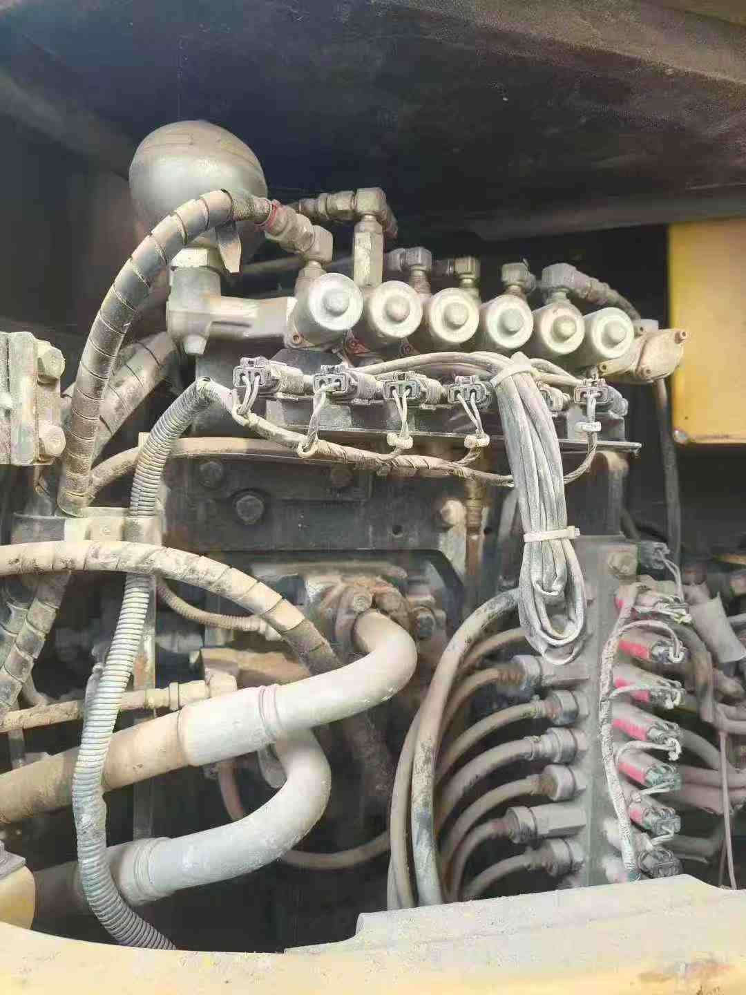 Used Komatsu PC228uu Excavator 2016 Model / 4