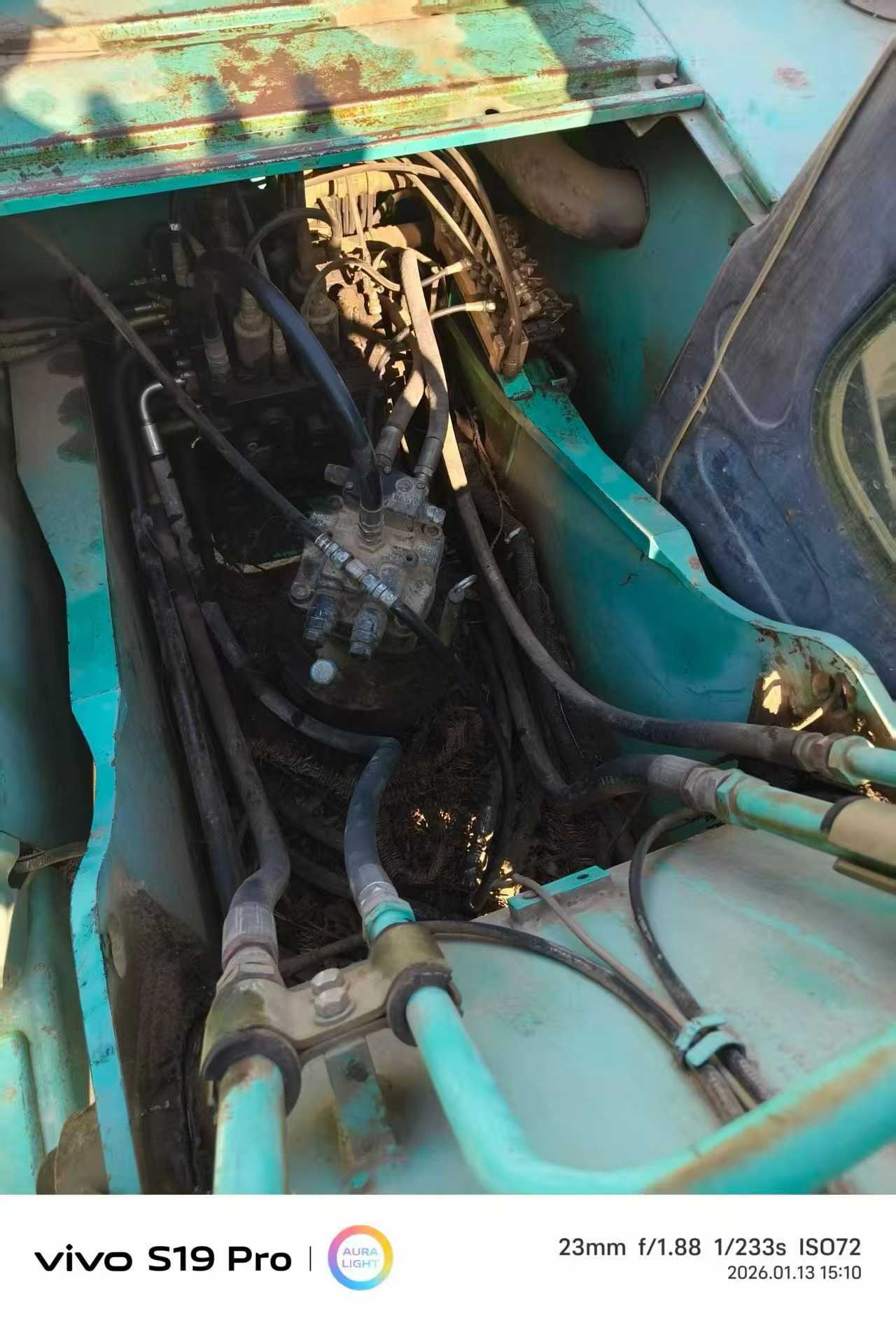 Used Kobelco SK2008 Excavator 2011 Model / 2