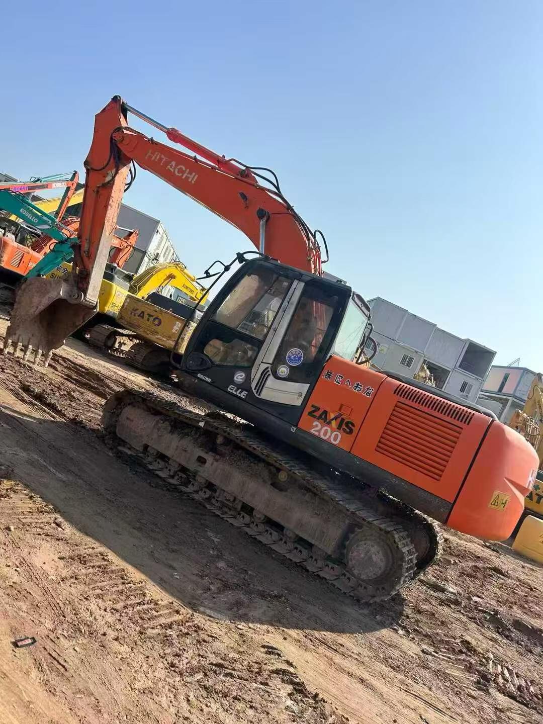 Used Hitachi ZAXIS200 Excavator 2016 Model / 9