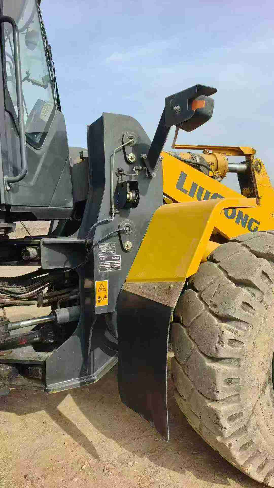 Buy LiuGong CLG860H Used Loader / 6