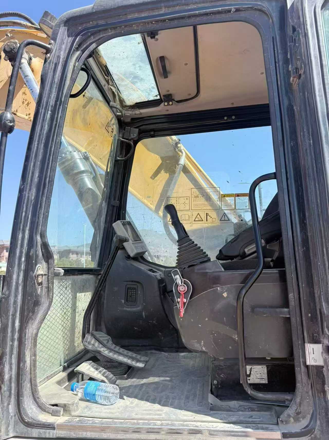 Buy Sany SY245H Used Excavator