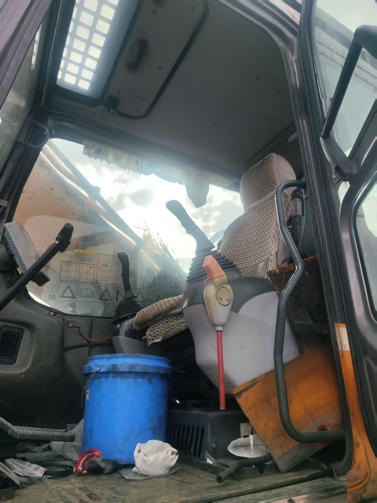 Used Sany SY85 Excavator 2016 Model / 4