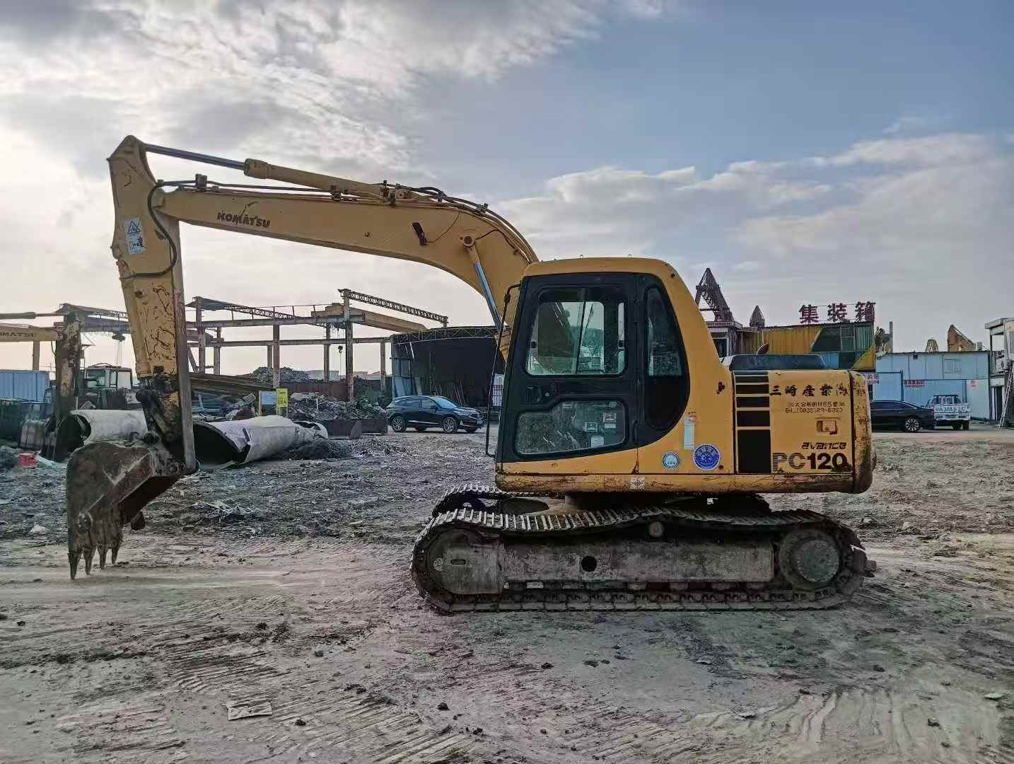 Used Komatsu PC120-6E Excavator 2016 Model / 2