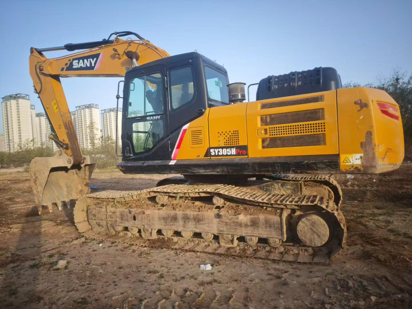 Buy Sany SY265C Used Excavator