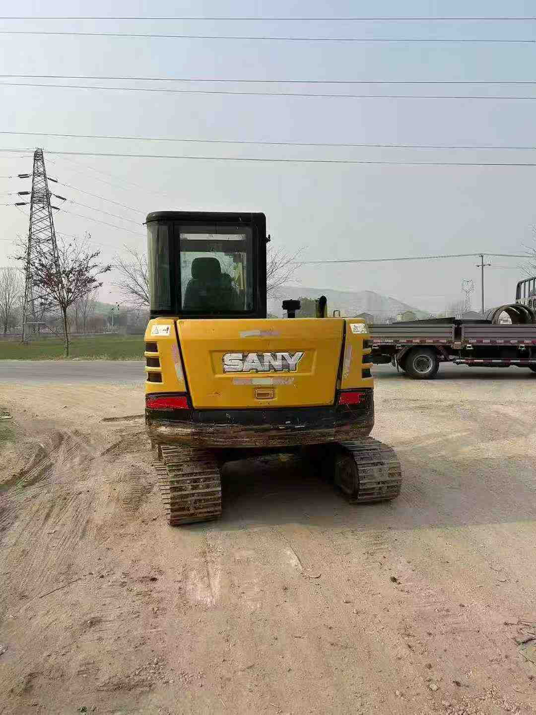Used Sany SY55 Excavator 2018 Model / 3