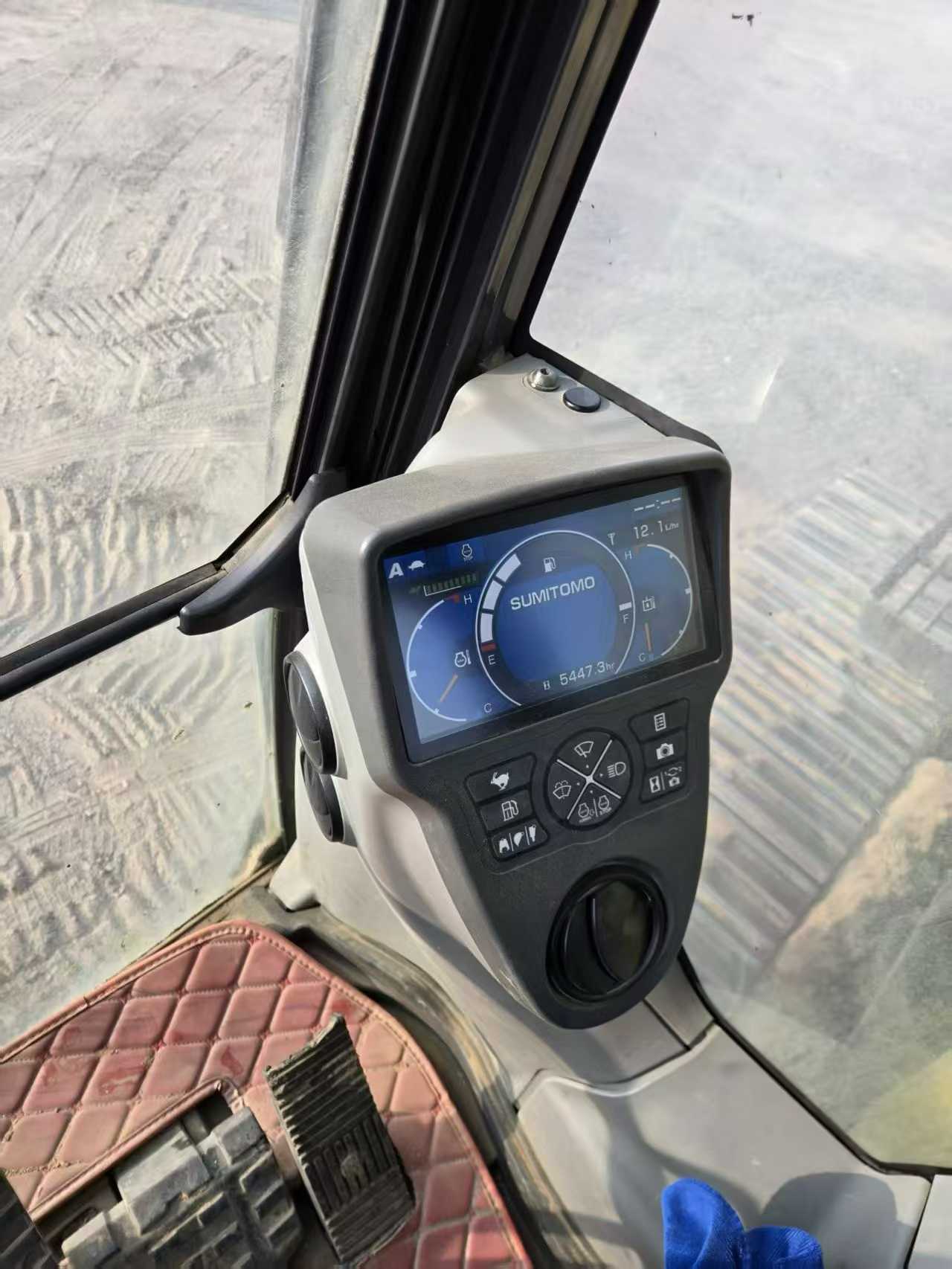 Used Sumitomo SH210-5 Excavator 2020 Model / 4