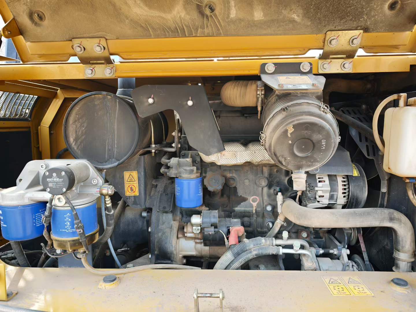 Used XCMG XE75WD Excavator 2016 Model / 8