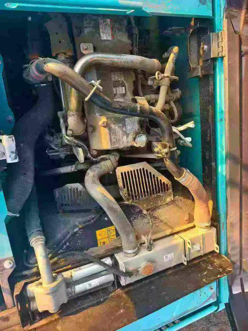 Used Kobelco SK200 Excavator 2022 Model / 4