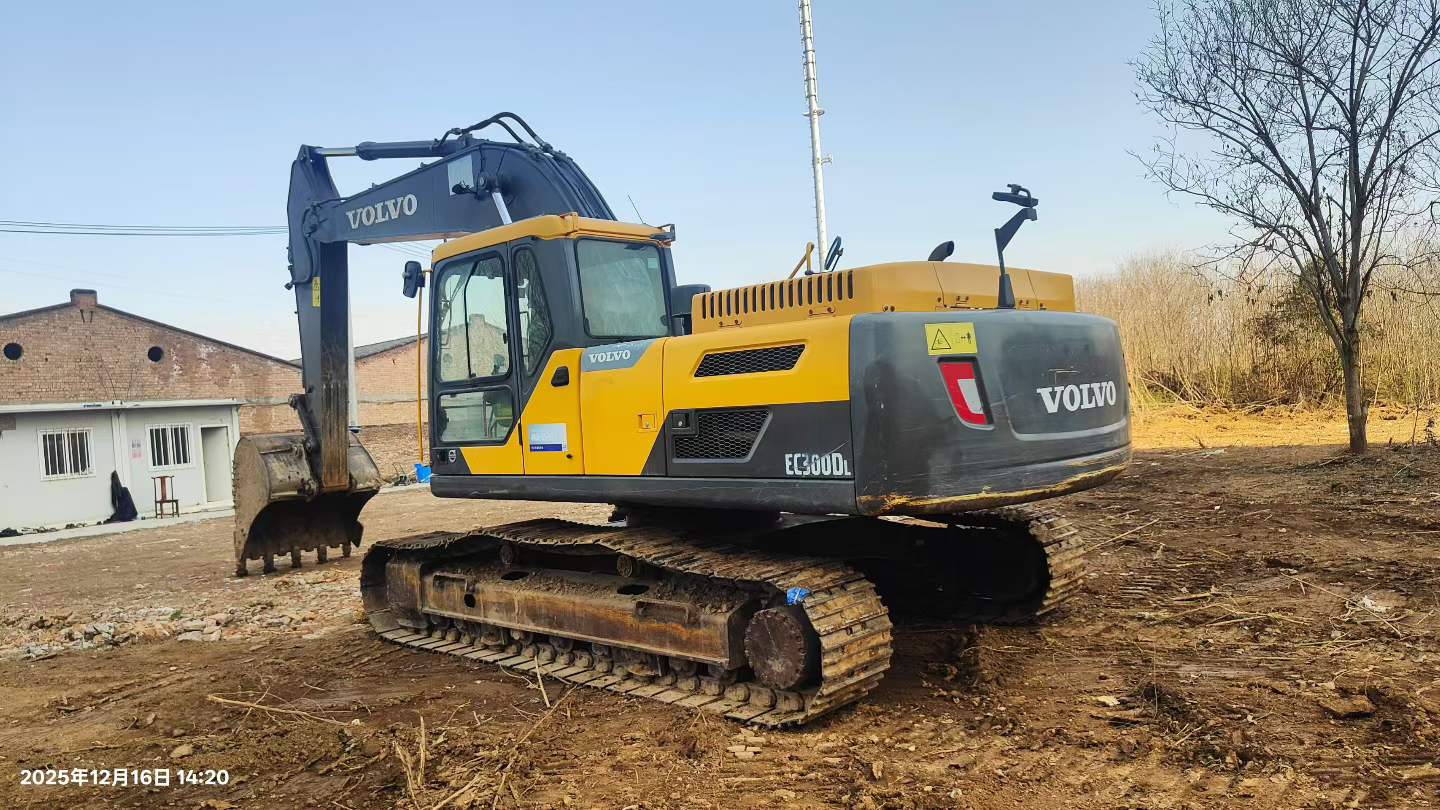 Buy Volvo L250H Used Excavator
