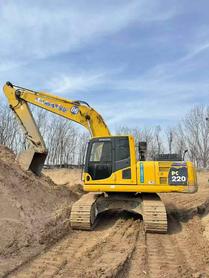 Buy Komatsu PC200-8 Used Excavator / 6 Used Komatsu PC200-8 Excavator 2013 Model / 6