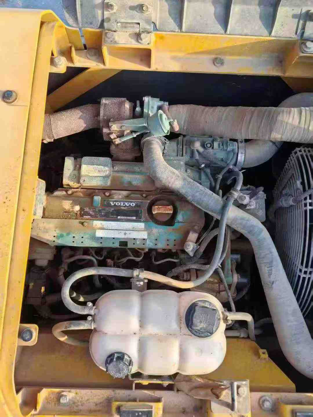 Used Volvo EW70 Excavator 2019 Model / 3