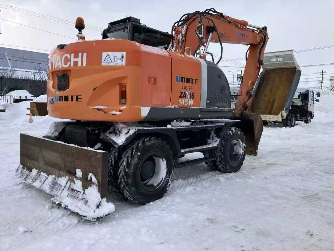 Used Hitachi ZX145W-3 Excavator 2013 Model / 8