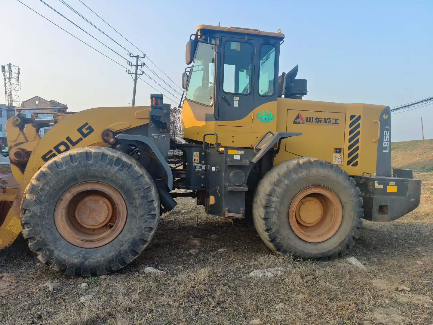 Buy SDLG LG952 Used Loader / 3