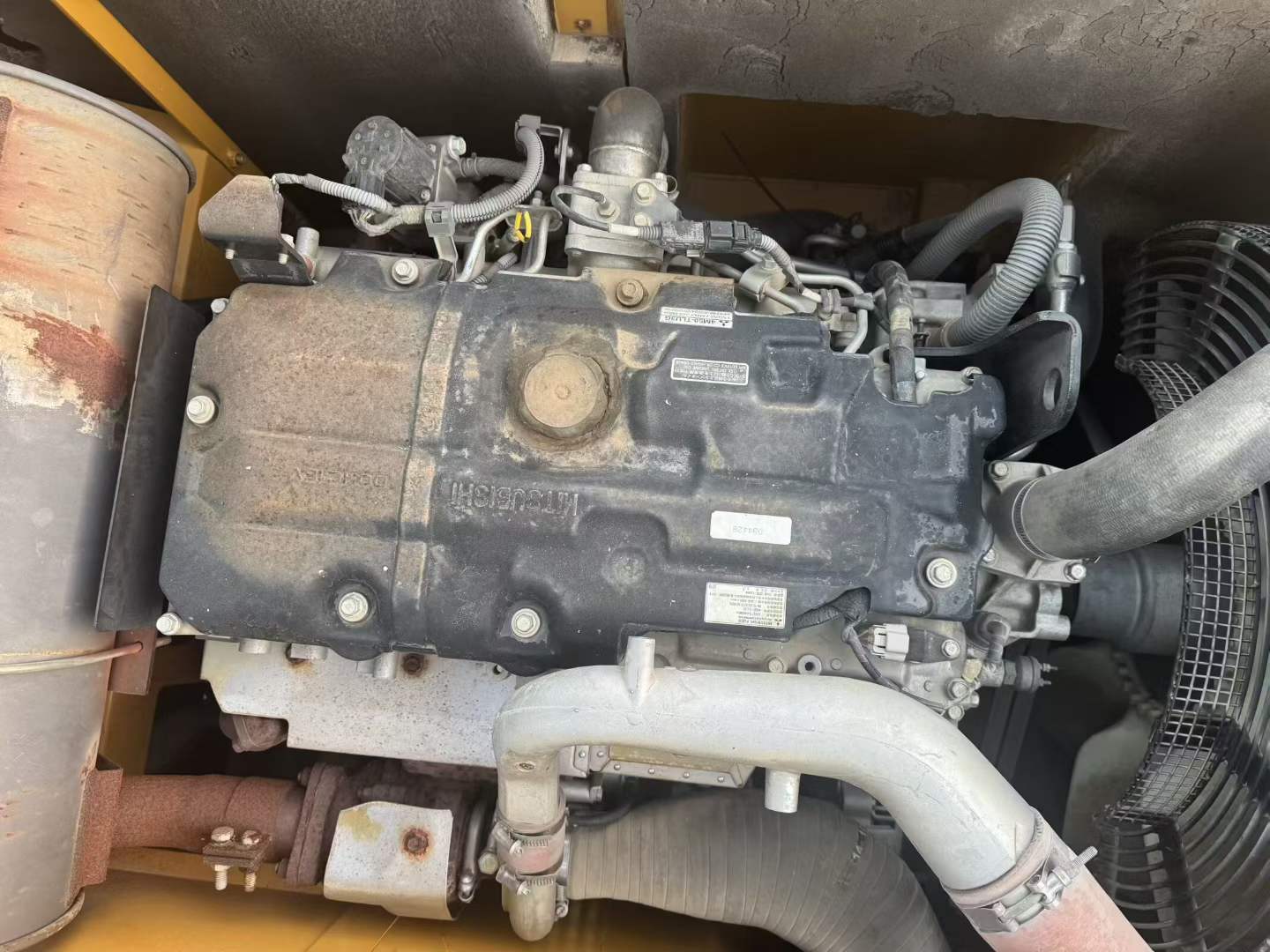 Used Sany SY215W Excavator 2017 Model / 3