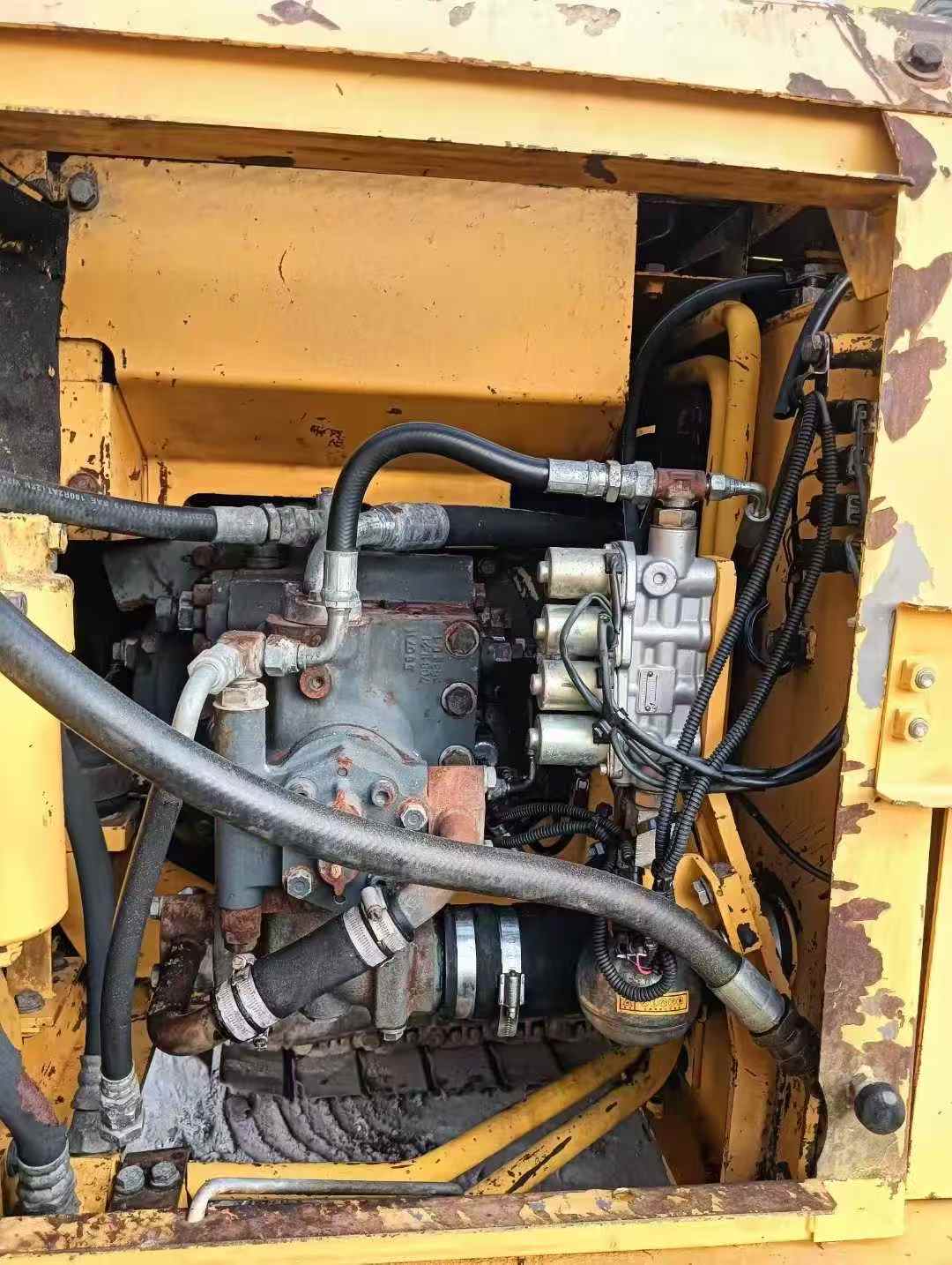 Used Komatsu PC120-6E Excavator 2016 Model / 5