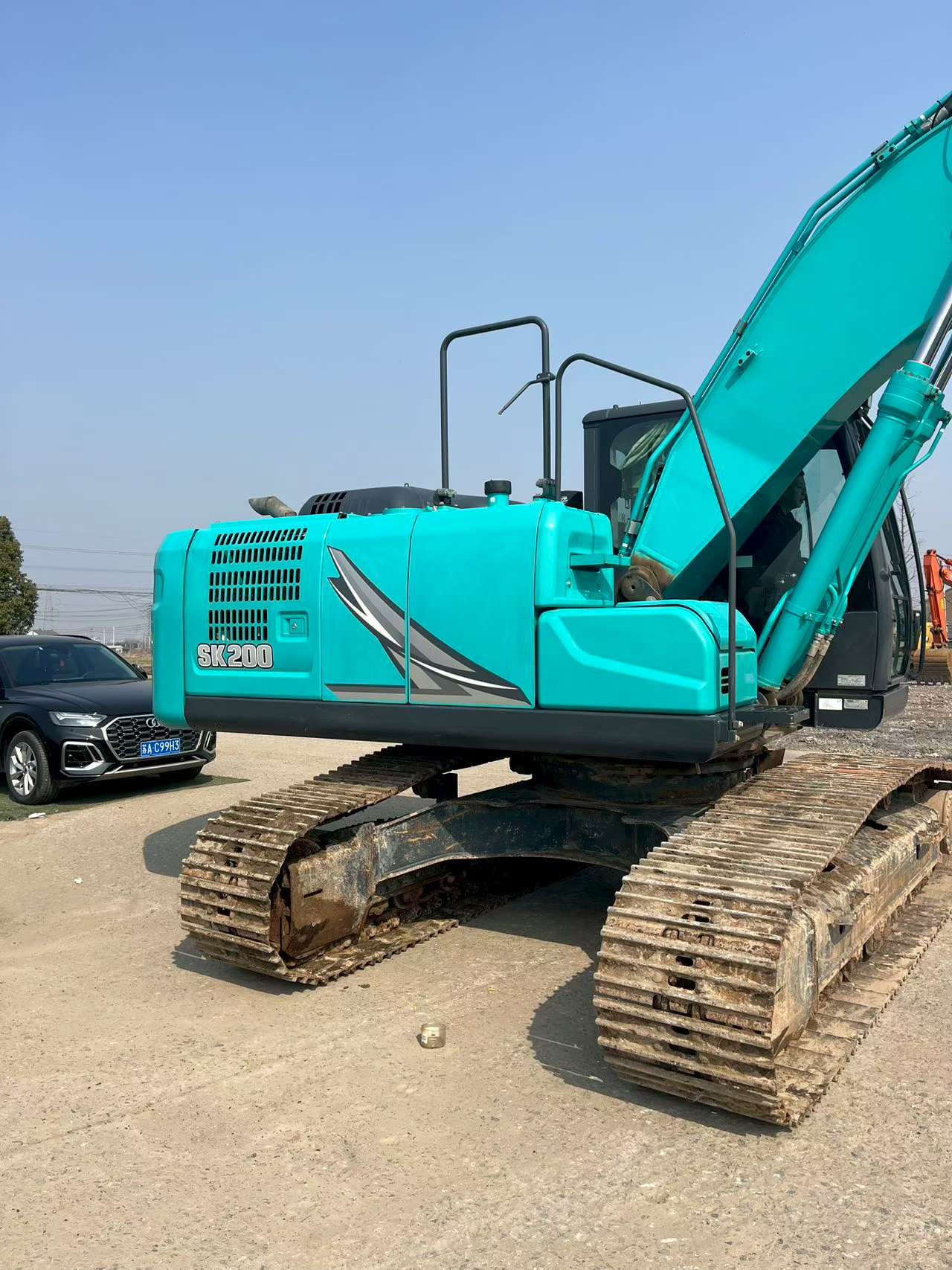 Buy Kobelco SK200 Used Excavator / 3 Used Kobelco SK200 Excavator 2016 Model / 3
