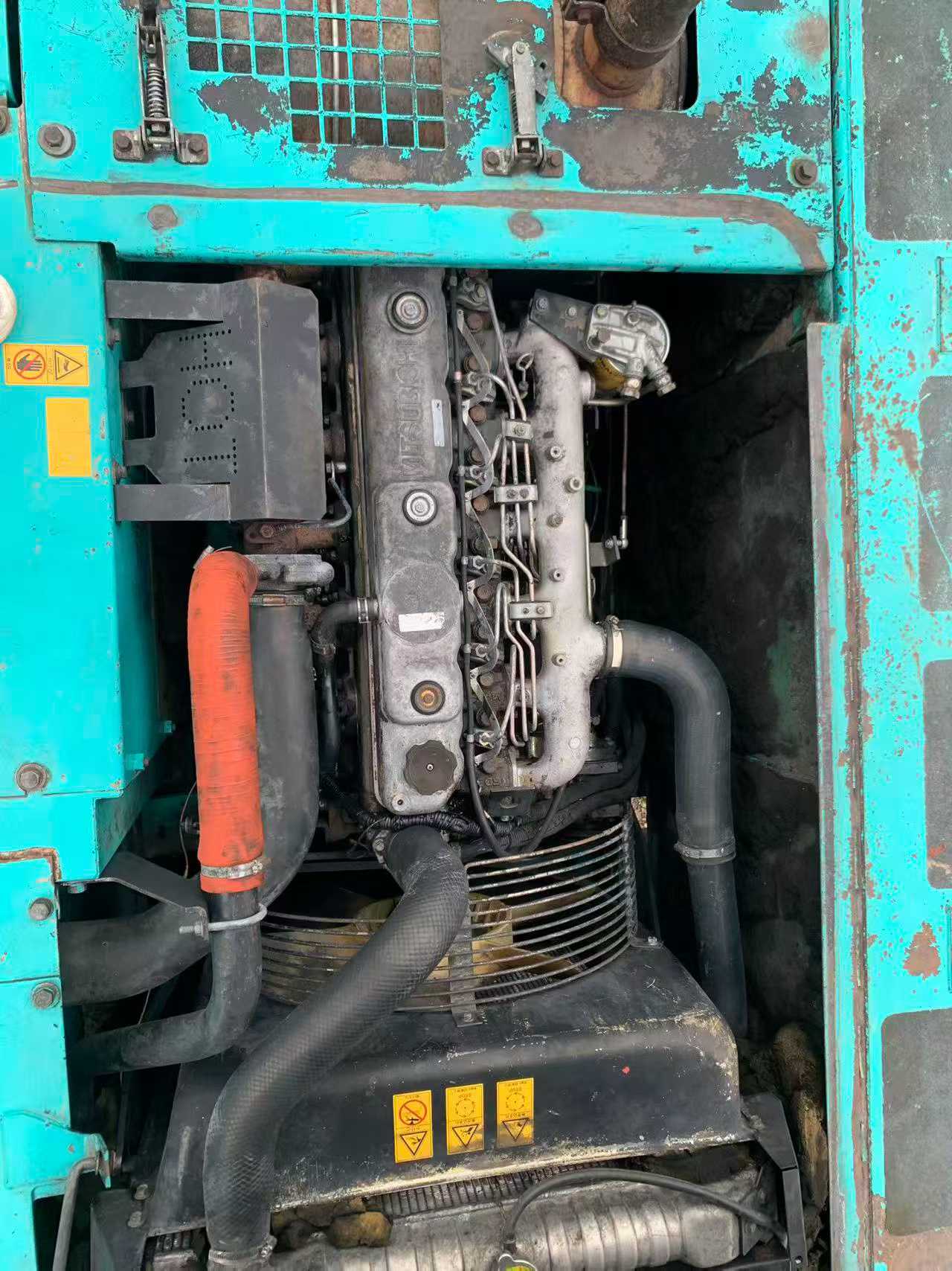 Used Kobelco SK200-9 Excavator 2016 Model / 2