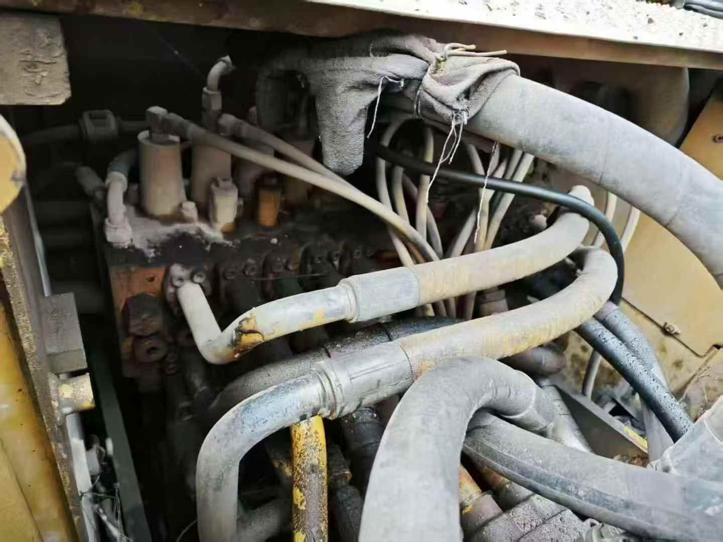 Used Caterpillar 320D Excavator 2012 Model / 6