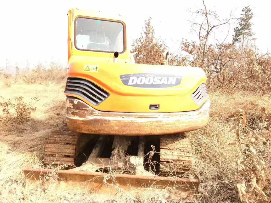 Used Doosan DX80 Excavator 2013 Model / 8