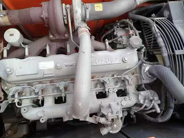 Used Hitachi ZAXIS200 Excavator 2008 Model / 8