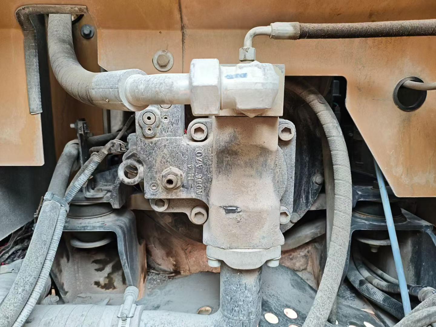 Used XCMG XE75WD Excavator 2021 Model / 3