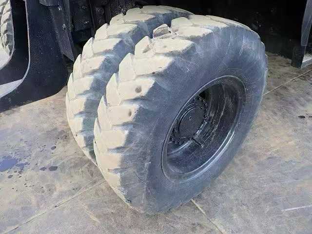 Used Hitachi ZAXIS200 Excavator 2008 Model / 4