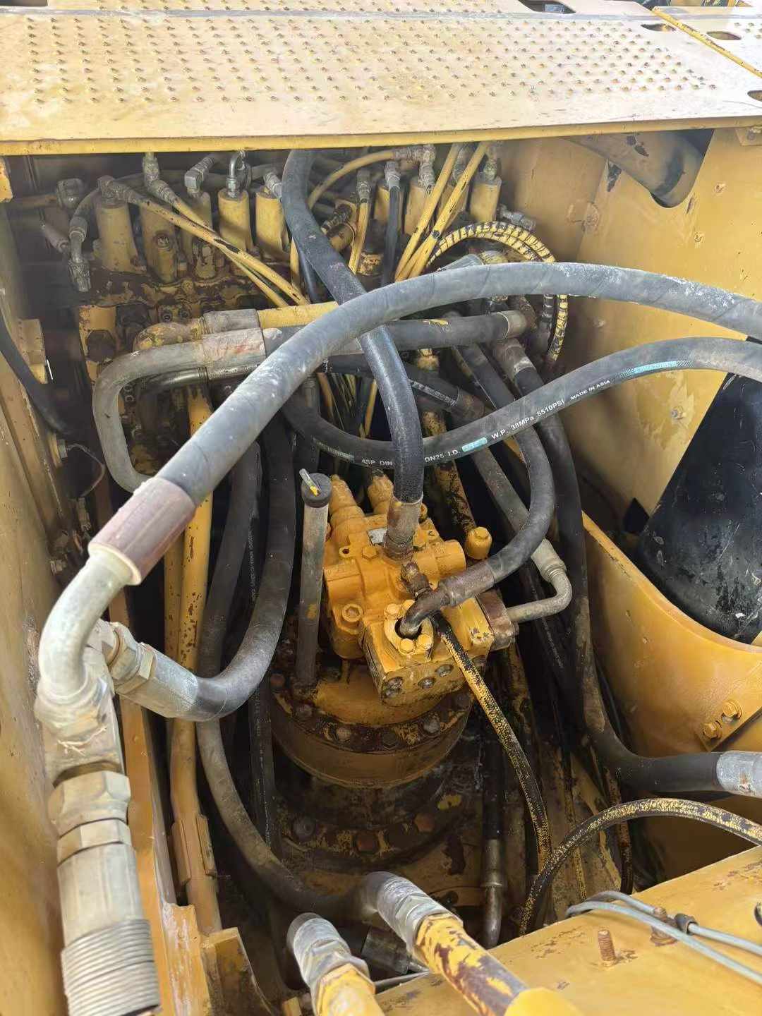 Used Caterpillar 320D Excavator 2016 Model / 9