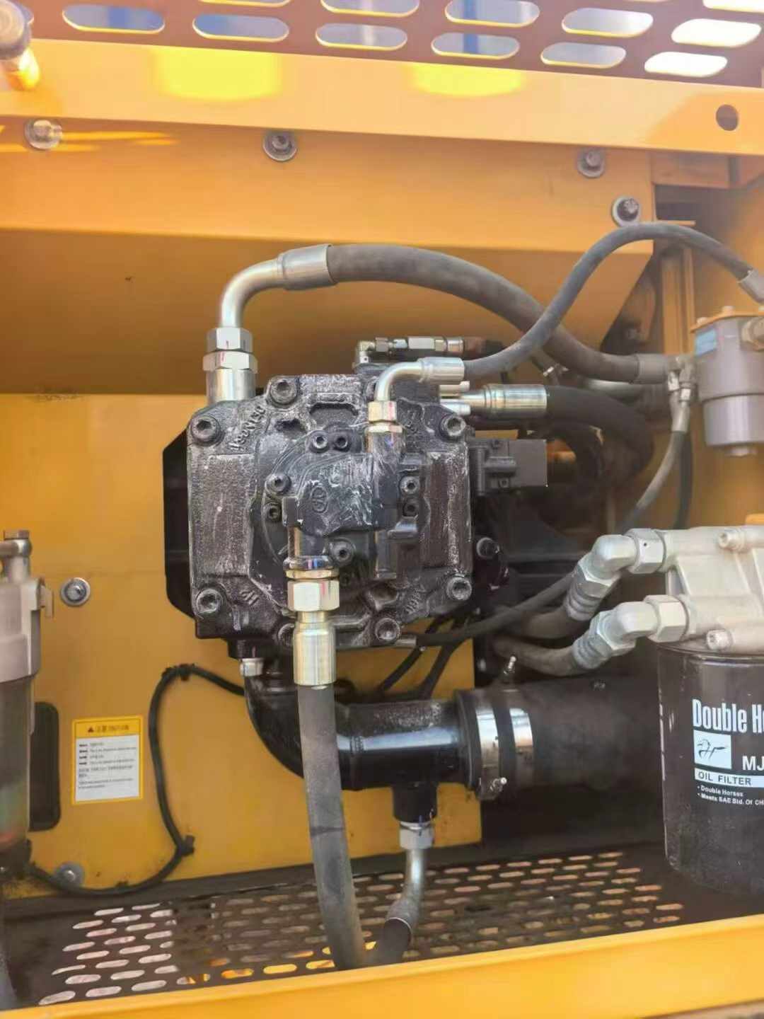 Used Sany SY205C Excavator 2022 Model / 5