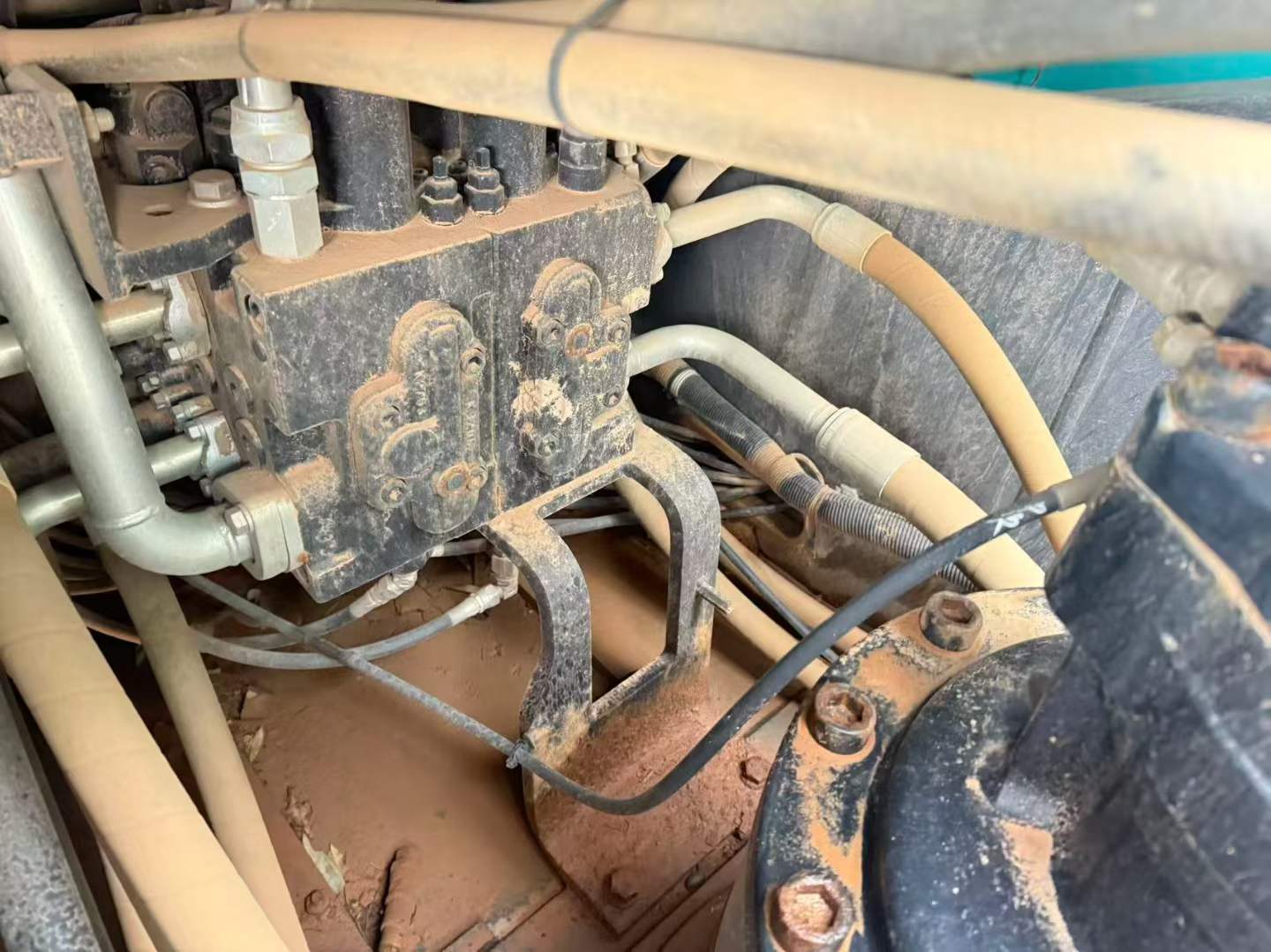 Used Kobelco SK350LC SuperX Excavator 2020 Model / 5