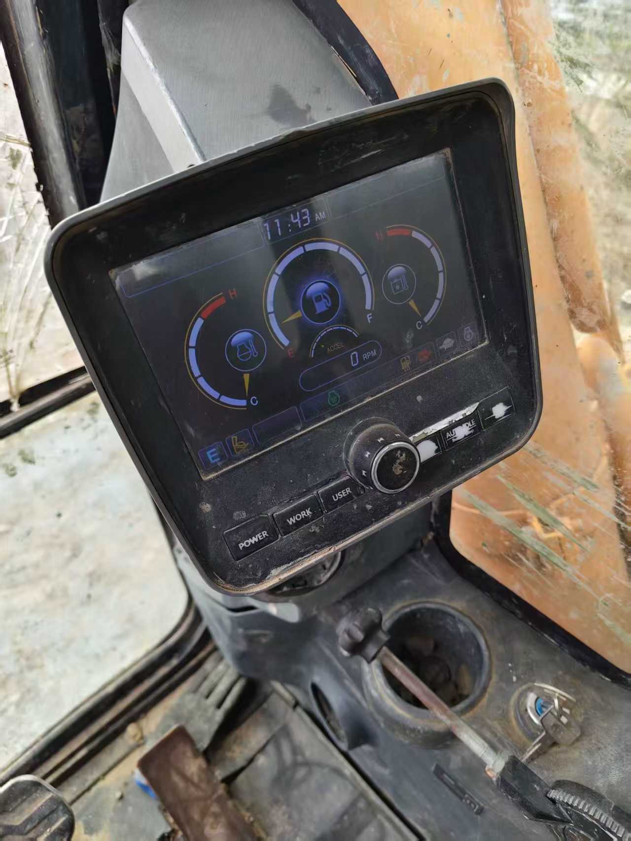 Used Hyundai R305LC-9T Excavator 2016 Model / 2