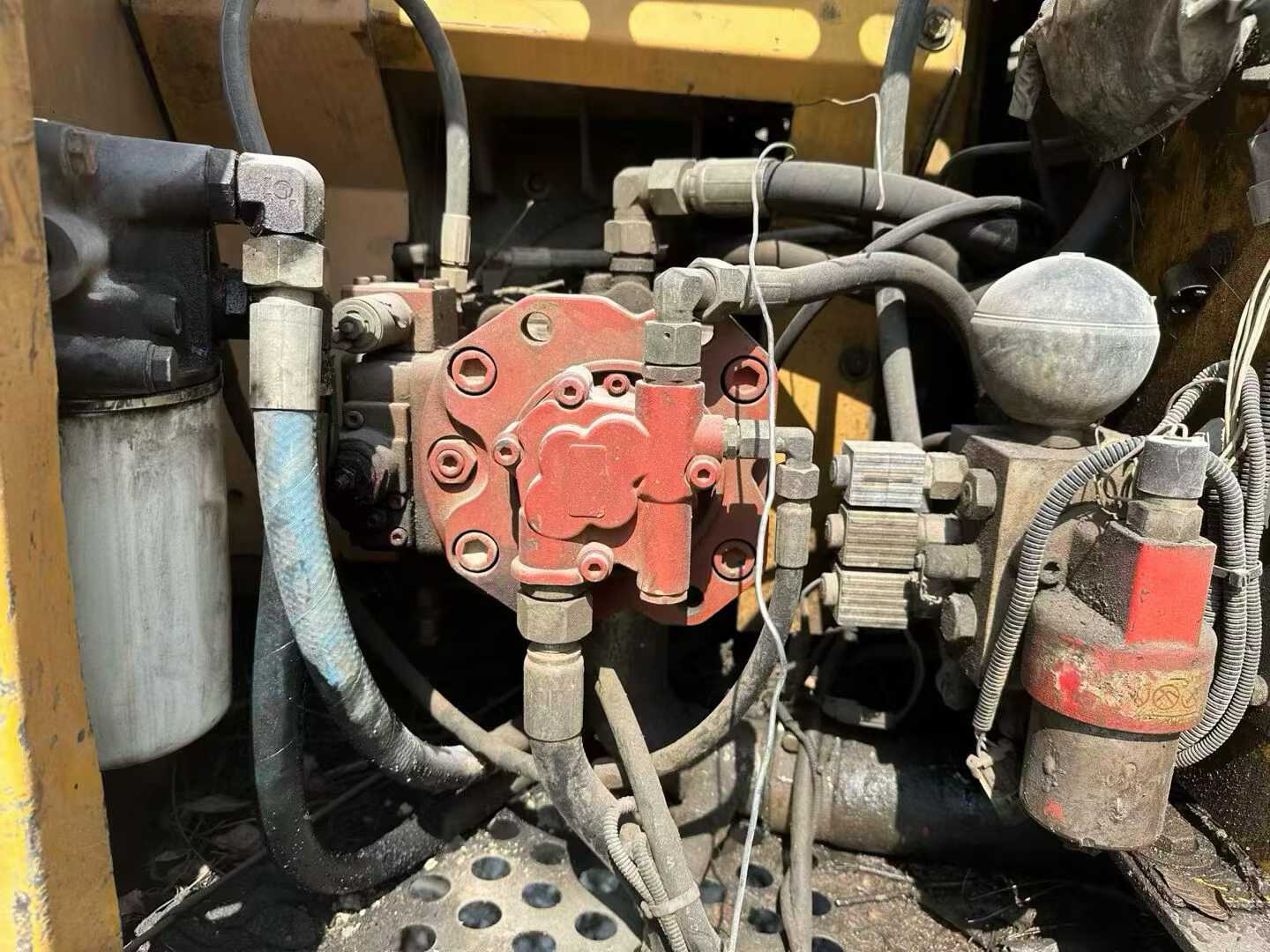 Buy XCMG XE135GA Used Excavator