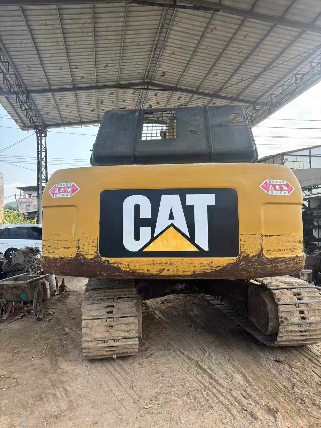 Used Caterpillar 320D Excavator 2016 Model / 4